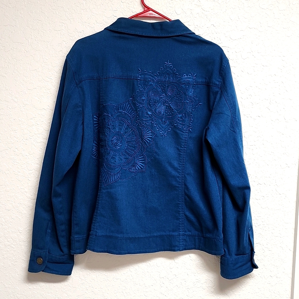 CHICO Flower Embroidered  Jacket Blue Tencel